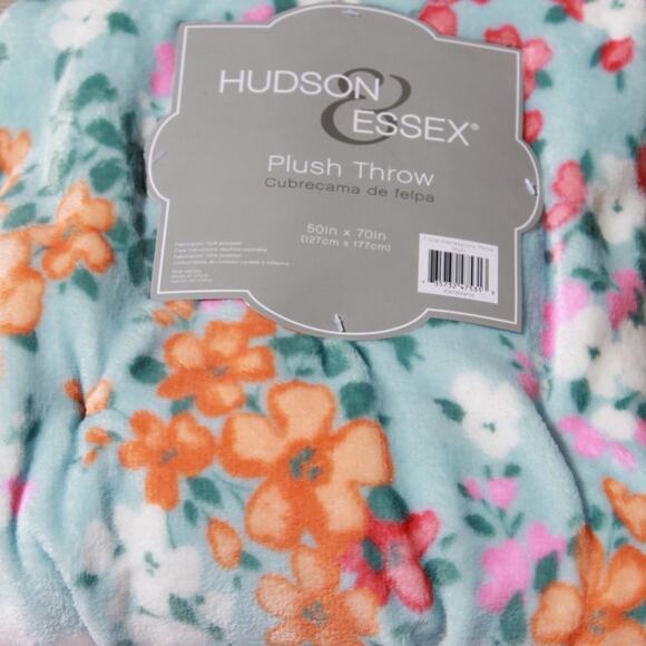 Hudson & Essex Plush Throw Spring Floral Ultra Soft Size 50 in X 70 in NEW - Picture 12 of 16